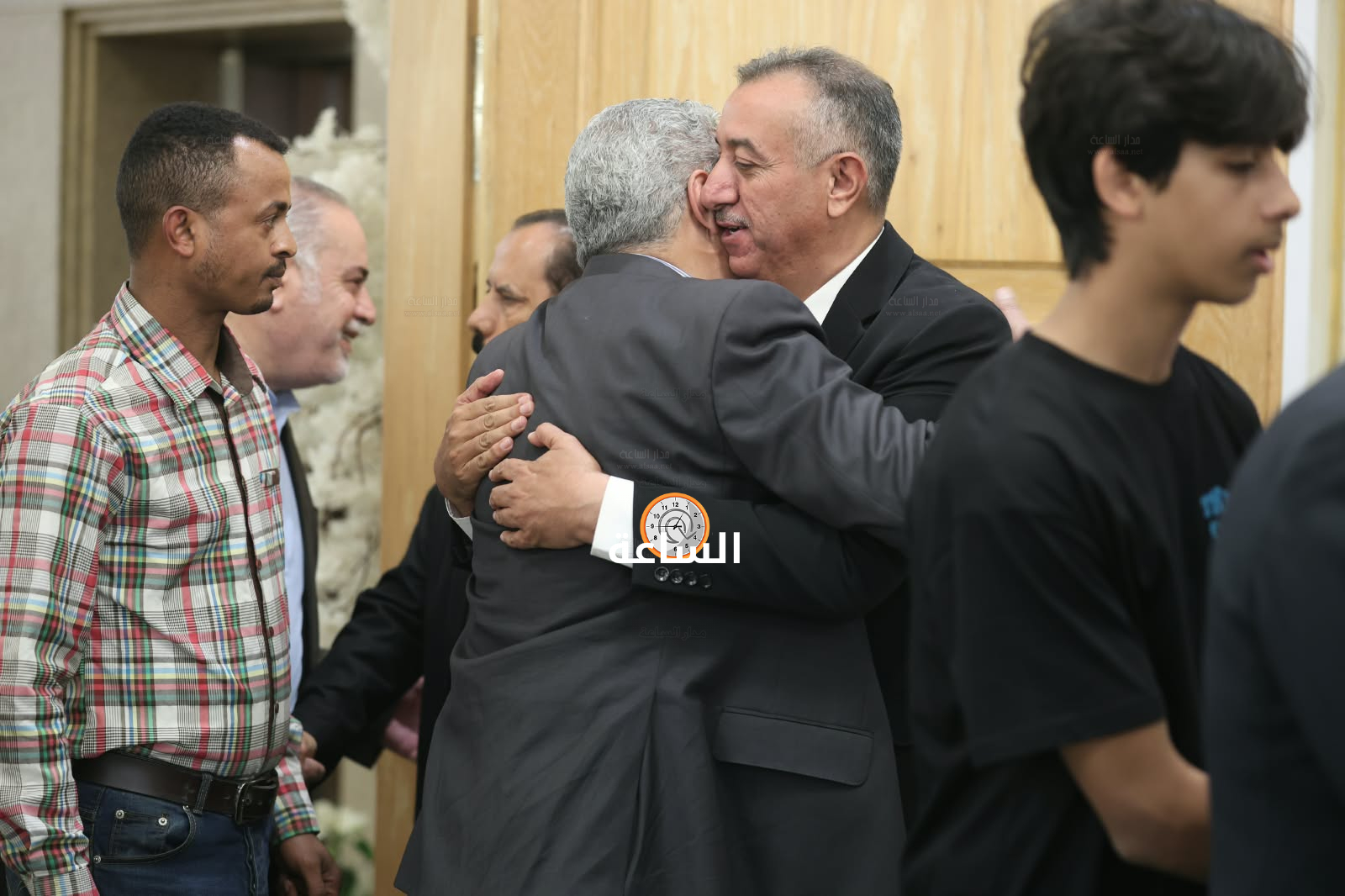 Madar Al-Saa Images 0.8251917149078665