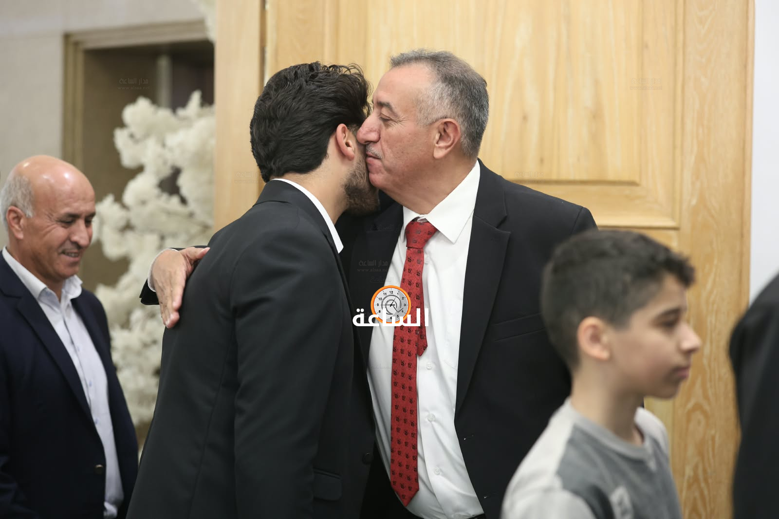 Madar Al-Saa Images 0.7363299214906193