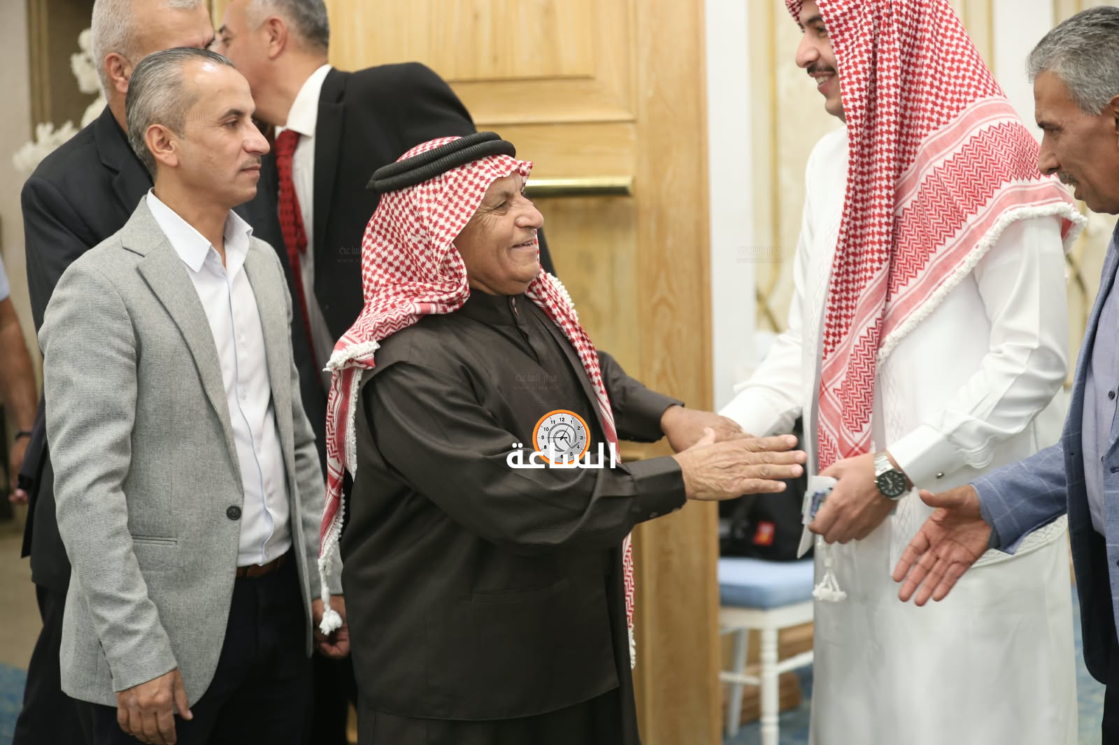 Madar Al-Saa Images 0.7754469666986483