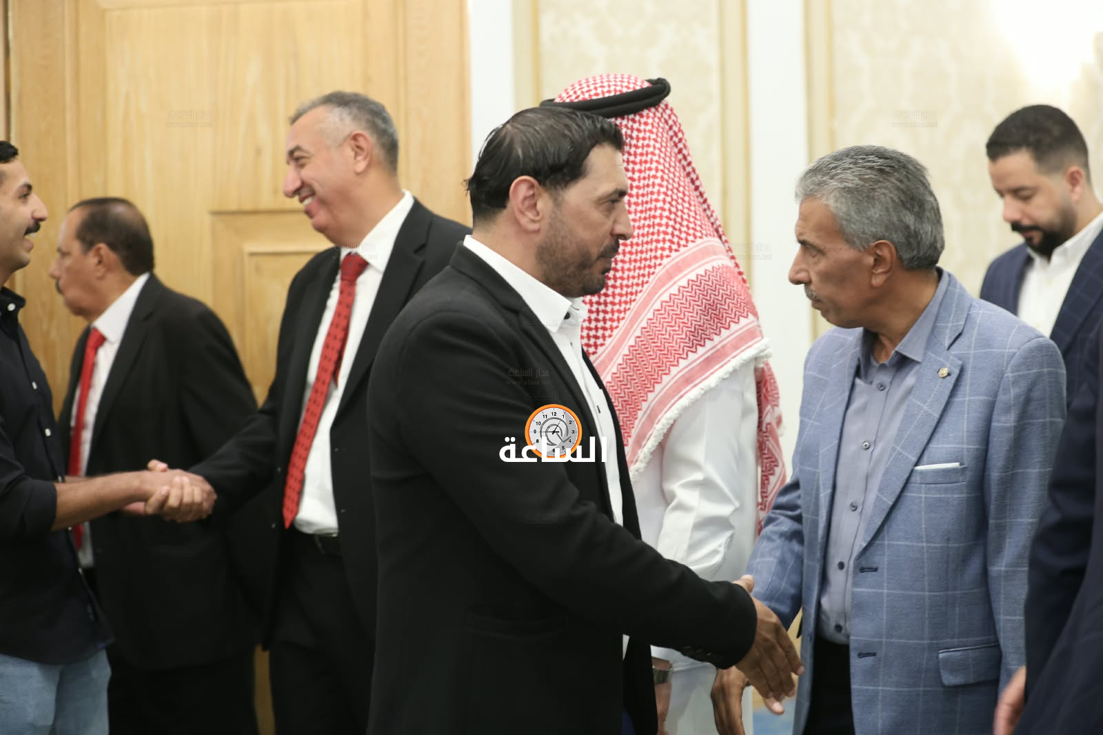 Madar Al-Saa Images 0.9630305790577933