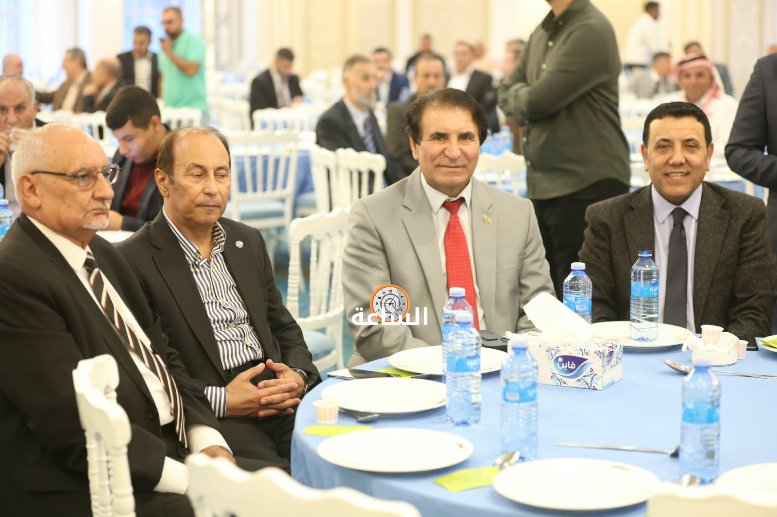 Madar Al-Saa Images 0.7120512320863505