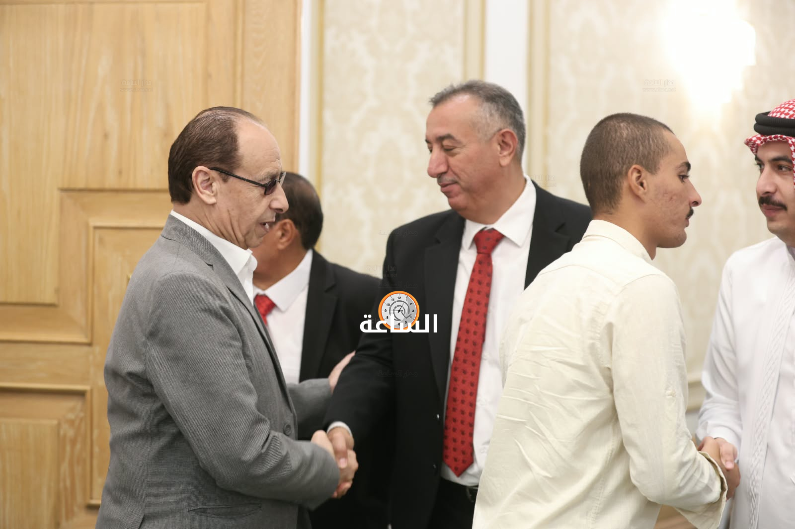 Madar Al-Saa Images 0.20880843041666874