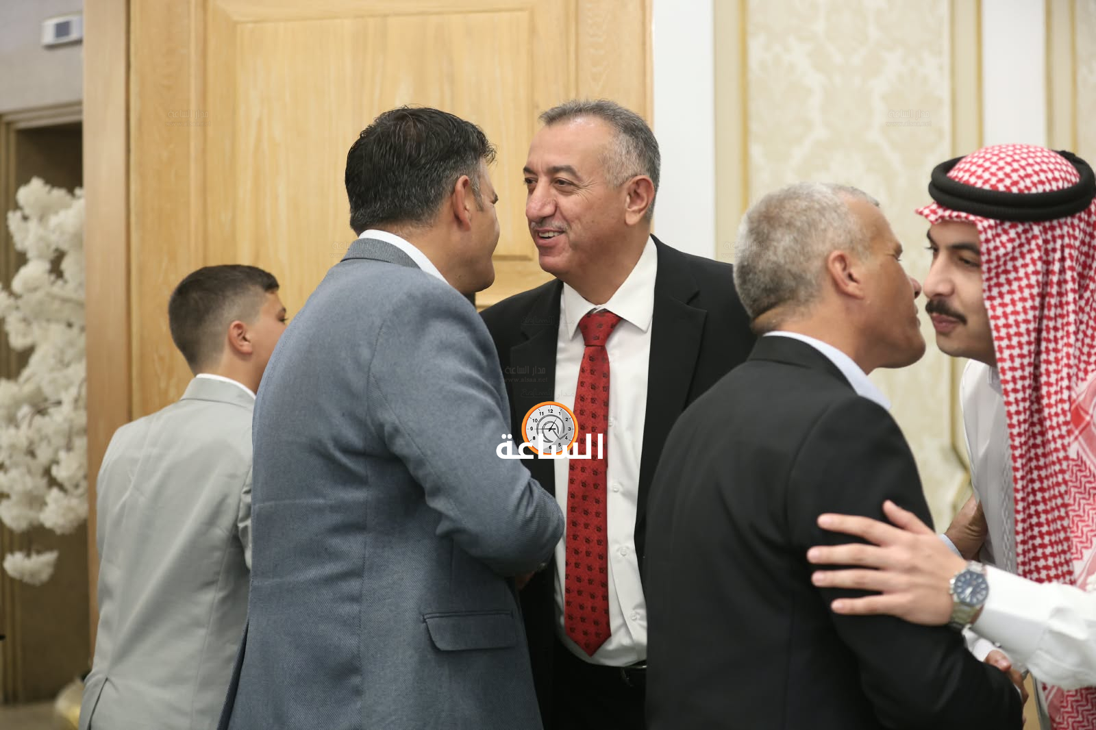 Madar Al-Saa Images 0.10369719400090716