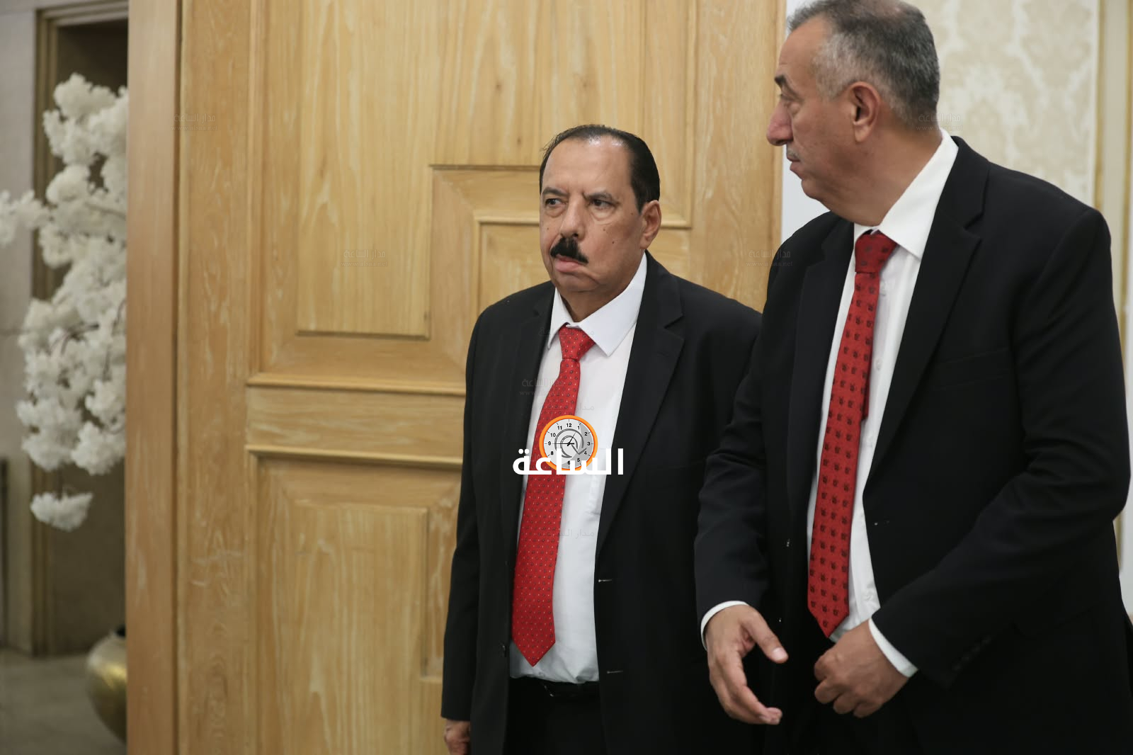 Madar Al-Saa Images 0.772871258129644