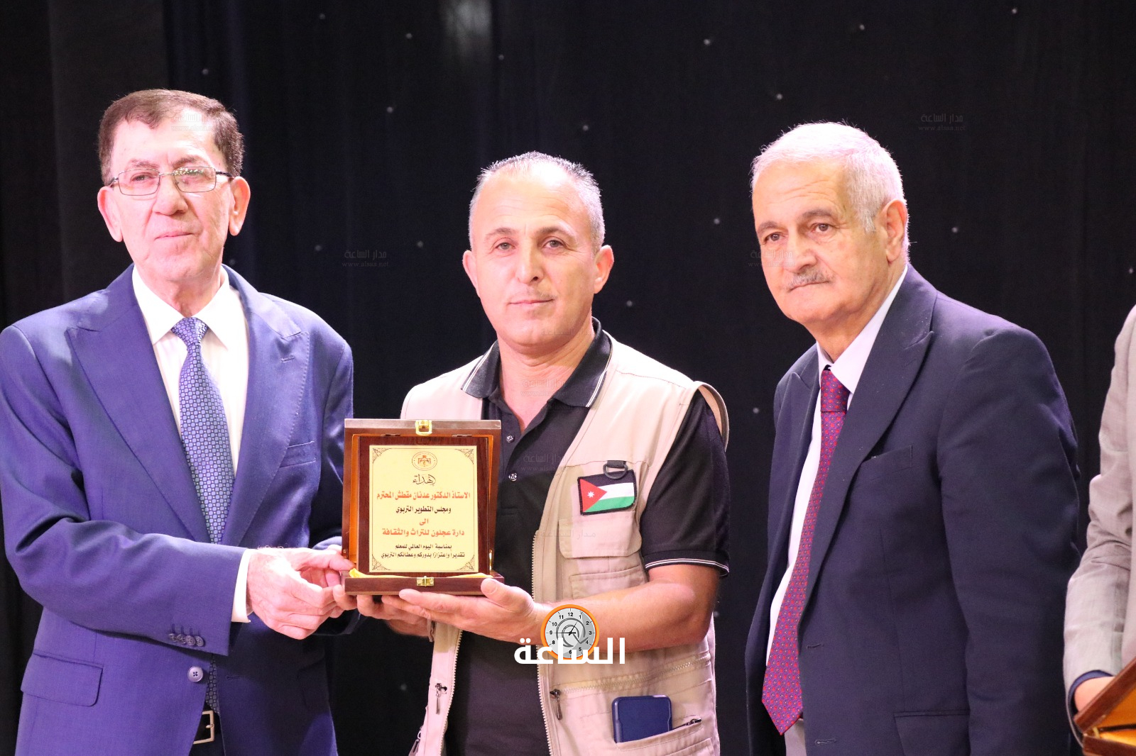 Madar Al-Saa Images 0.18285037136322058