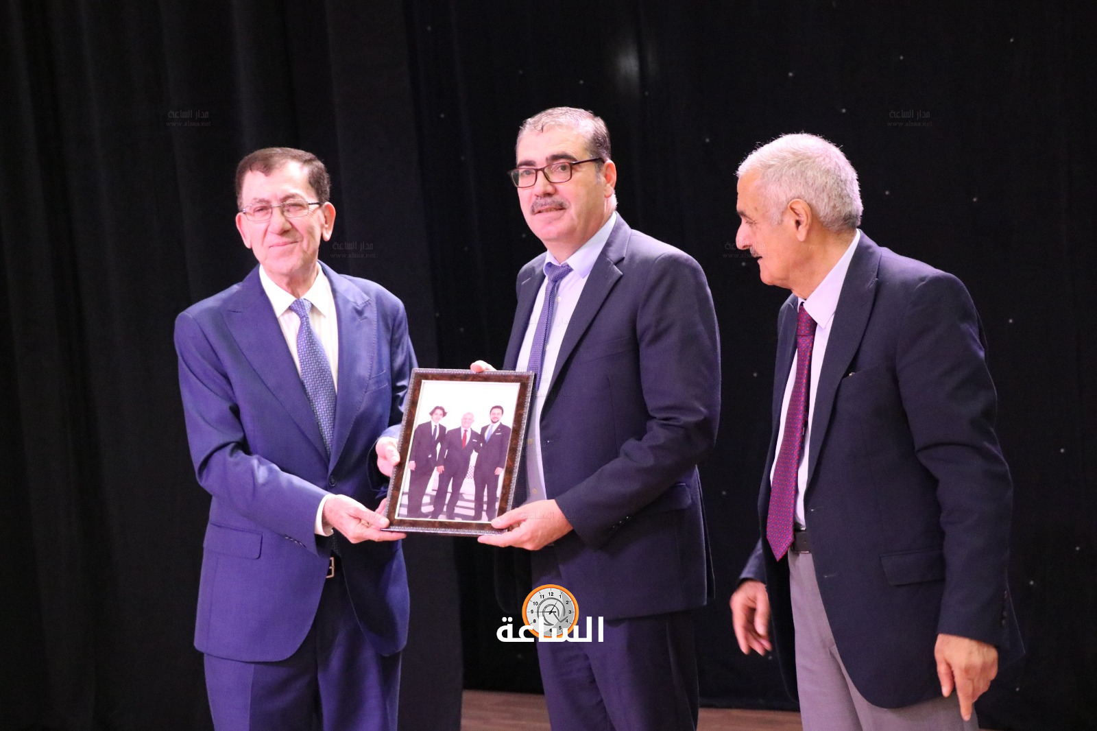 Madar Al-Saa Images 0.5359835548185349