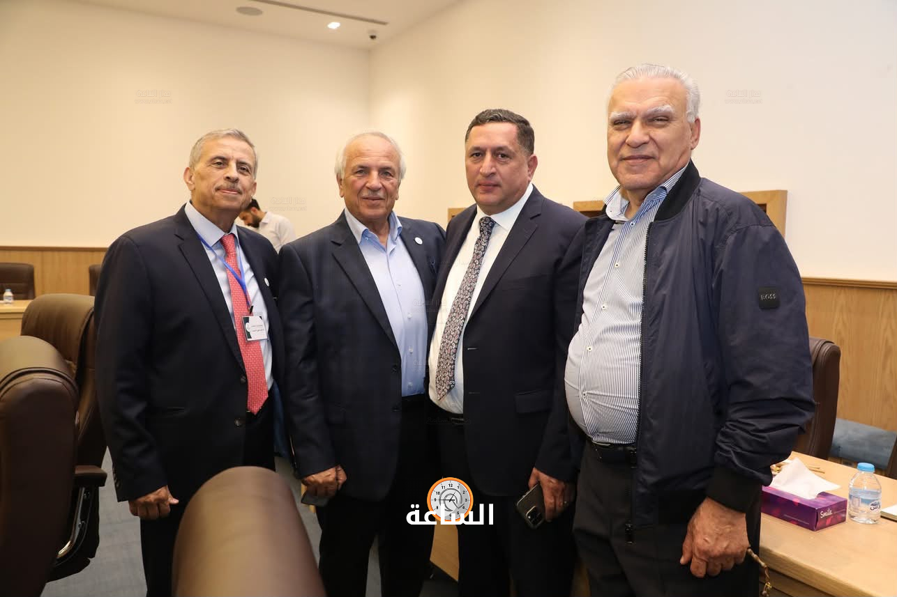 Madar Al-Saa Images 0.34783678679262386