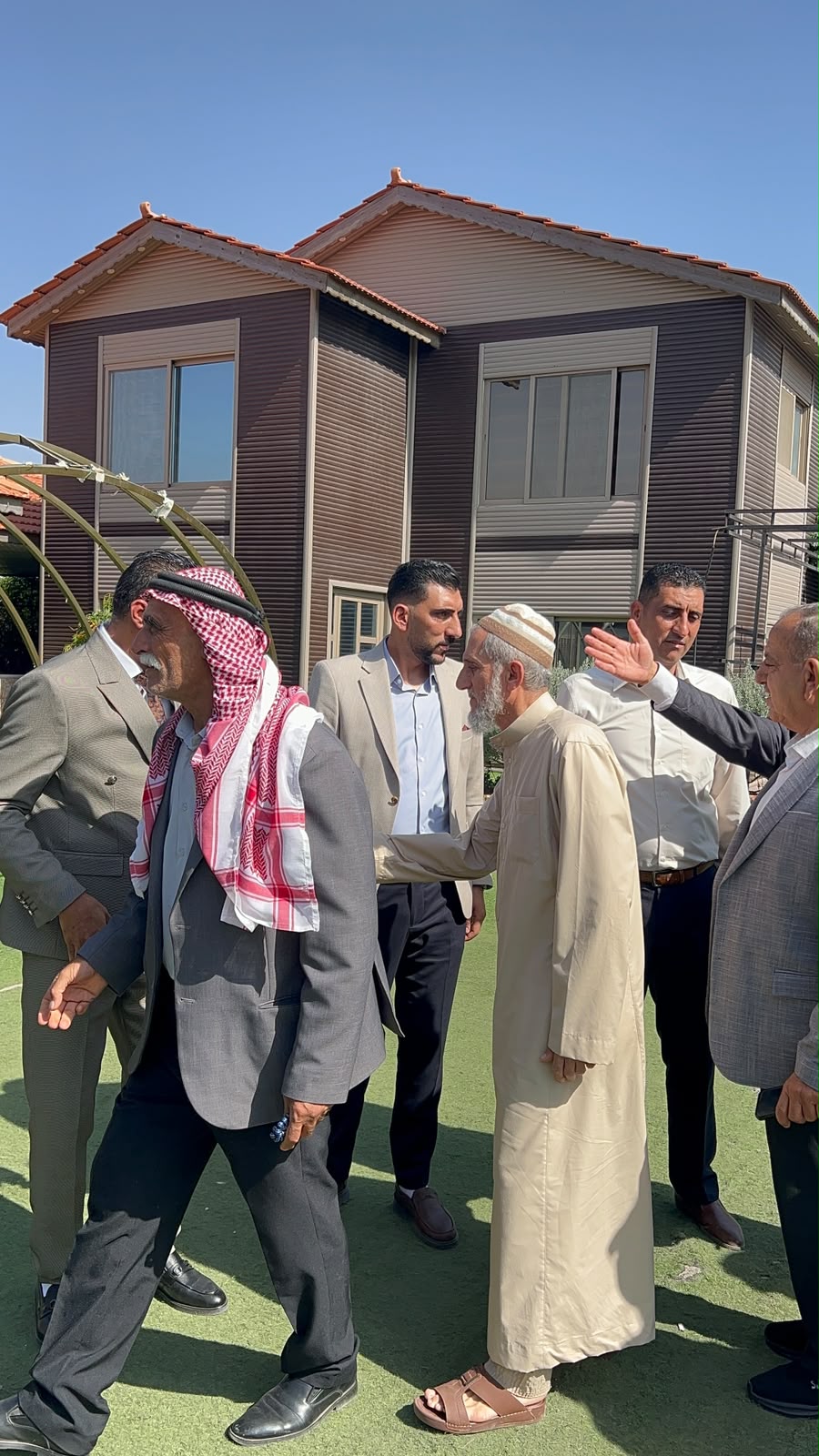Madar Al-Saa Images 0.0023094043612500448
