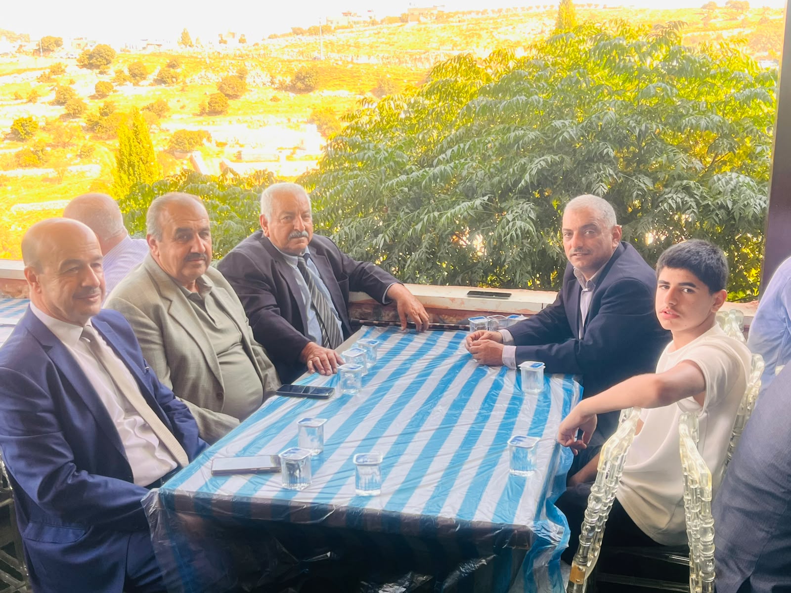 Madar Al-Saa Images 0.49745903011143444