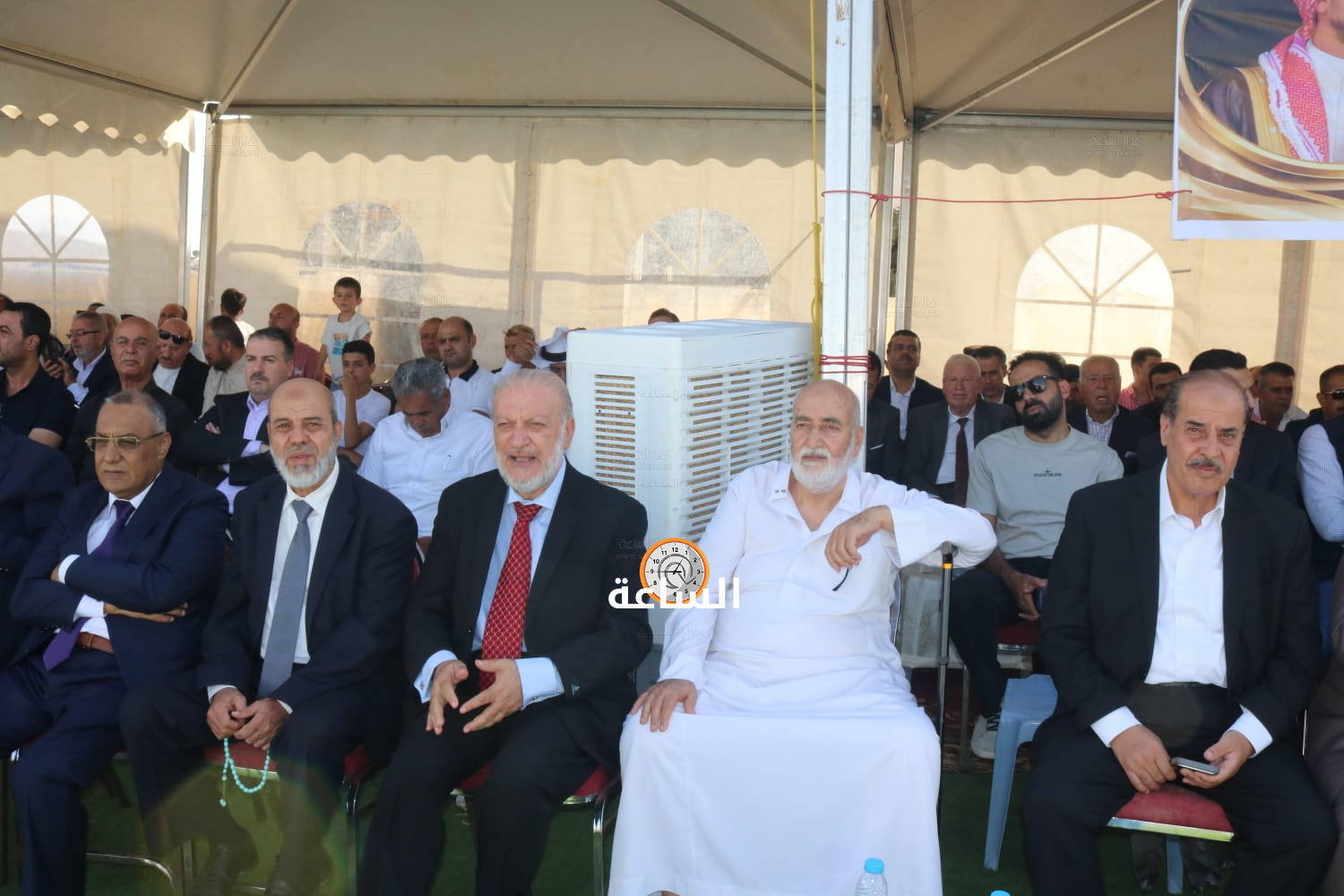 Madar Al-Saa Images 0.6057297379948728