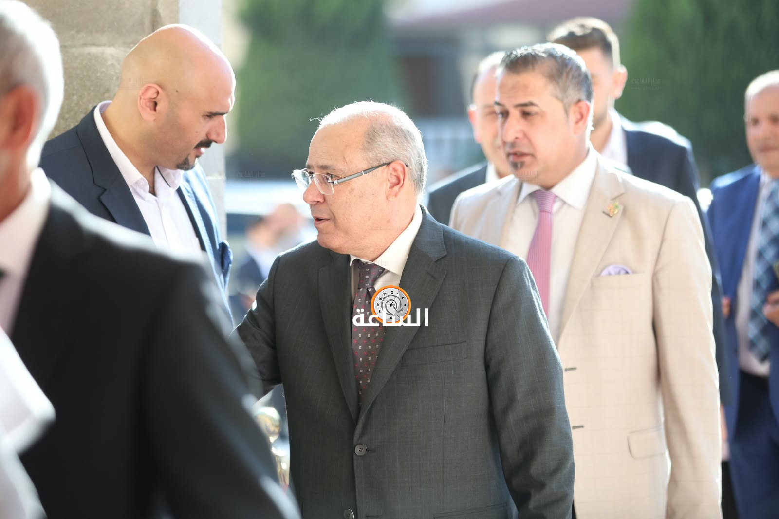 Madar Al-Saa Images 0.17284498664682102