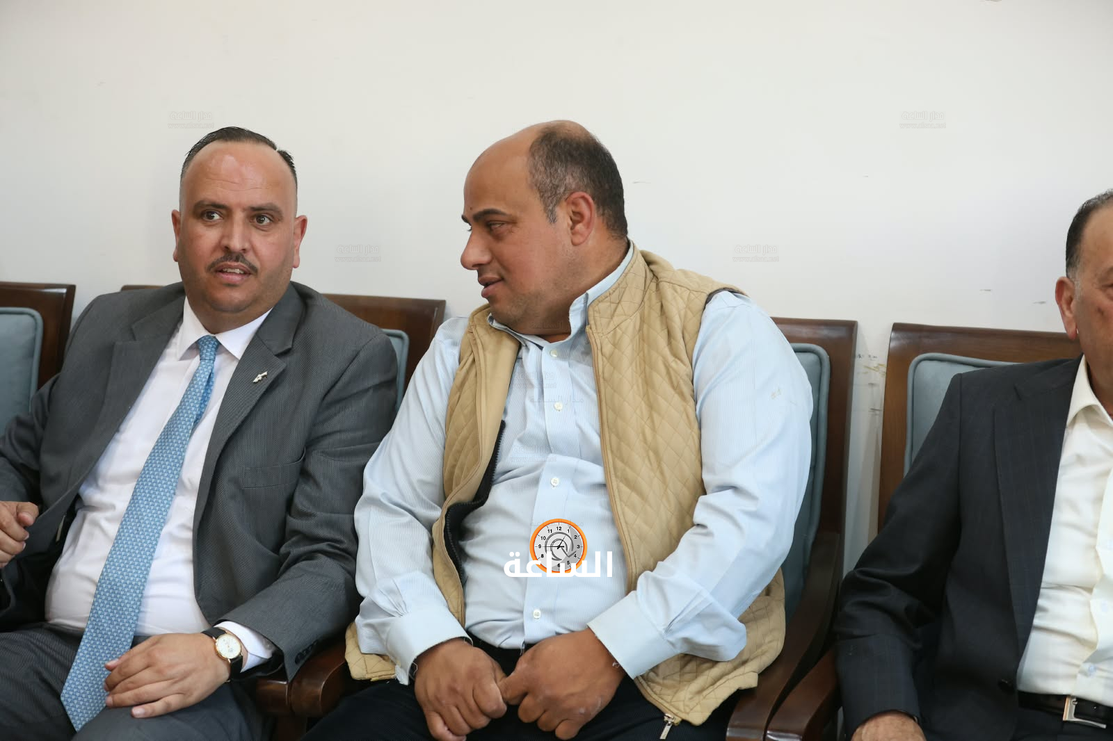 Madar Al-Saa Images 0.7865579940204256