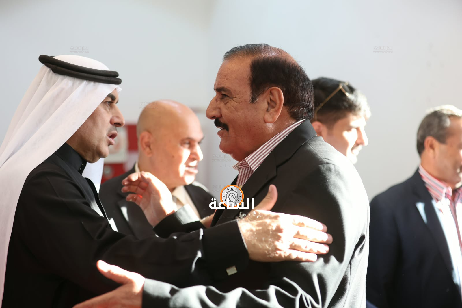 Madar Al-Saa Images 0.7197816086668734