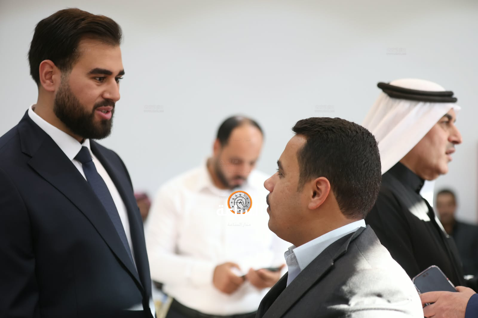 Madar Al-Saa Images 0.5589521784677552