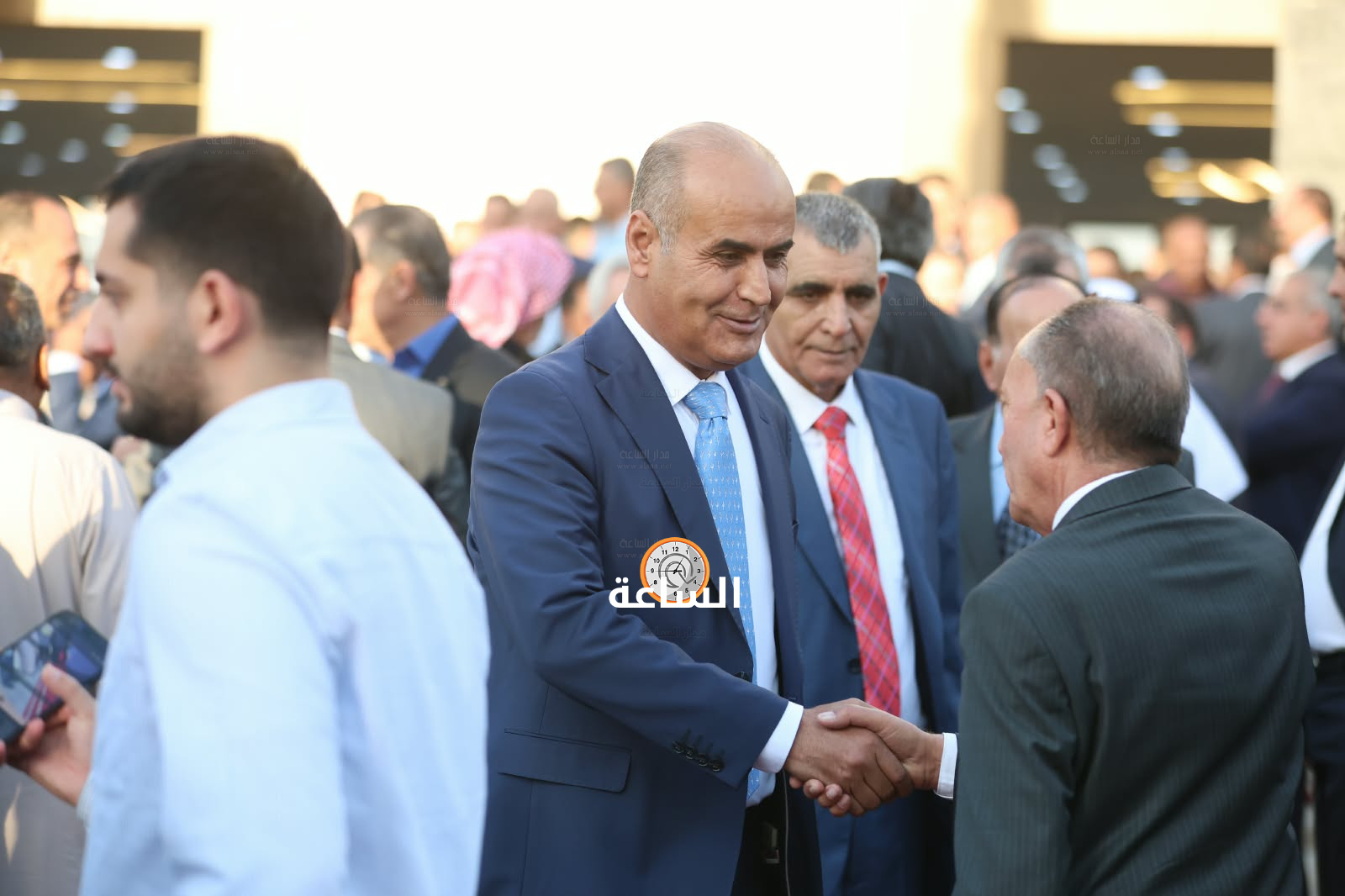 Madar Al-Saa Images 0.5699795323567532