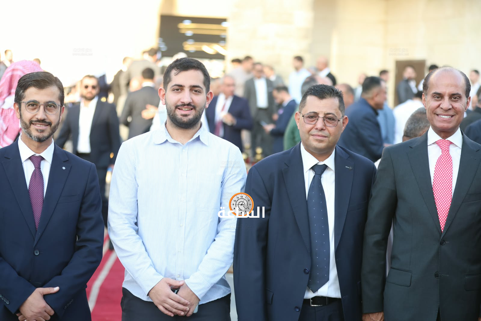 Madar Al-Saa Images 0.47788440903116425