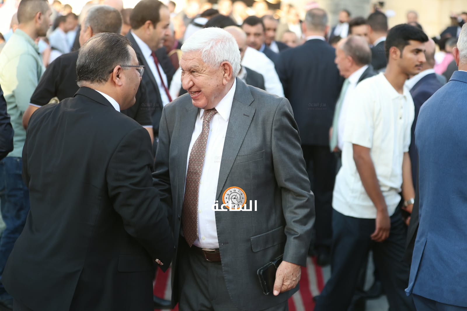 Madar Al-Saa Images 0.9741990291430596