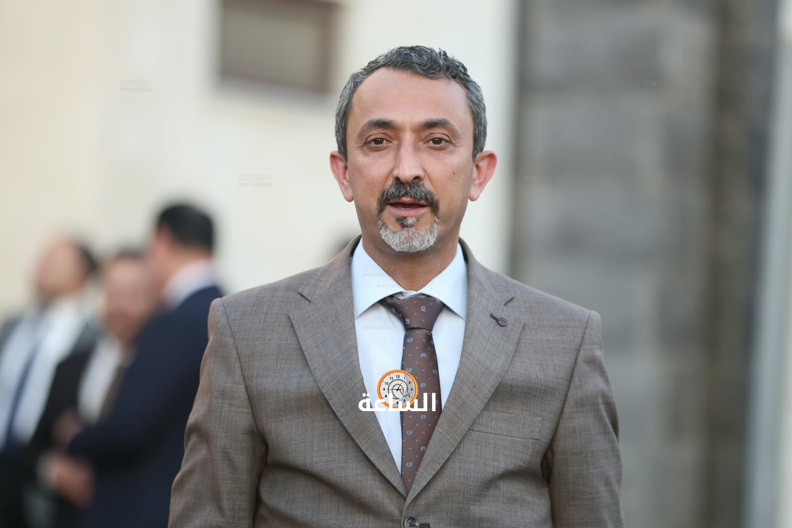 Madar Al-Saa Images 0.9660289530733209