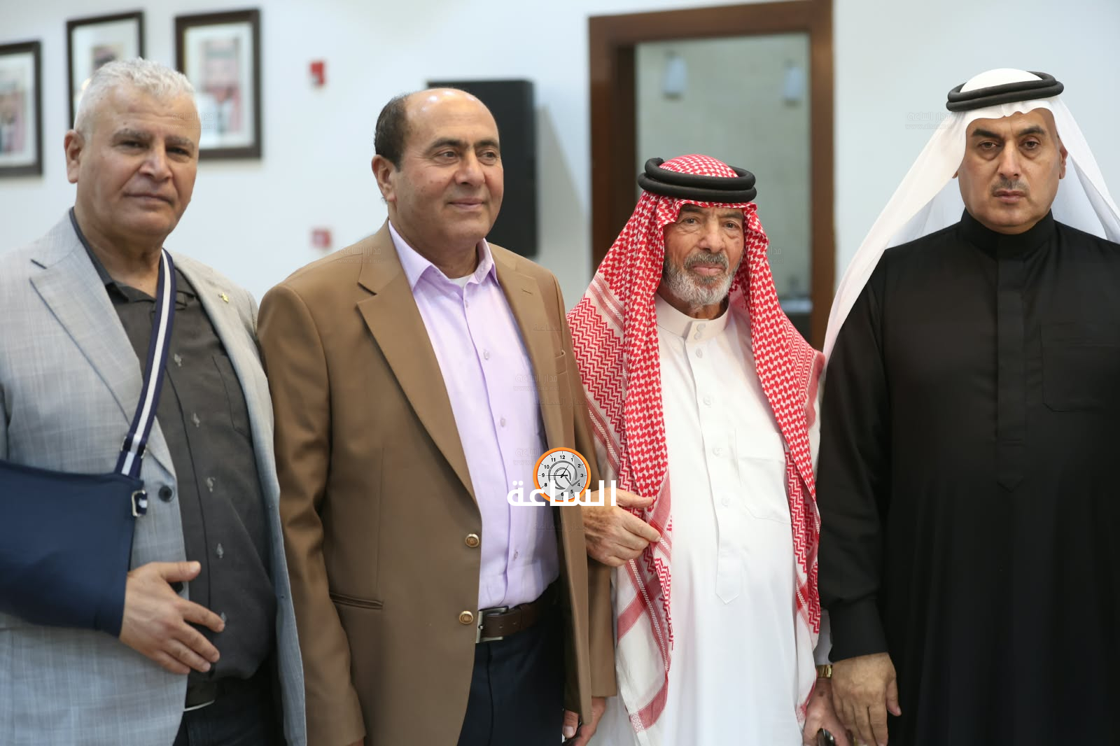 Madar Al-Saa Images 0.1287525820432044