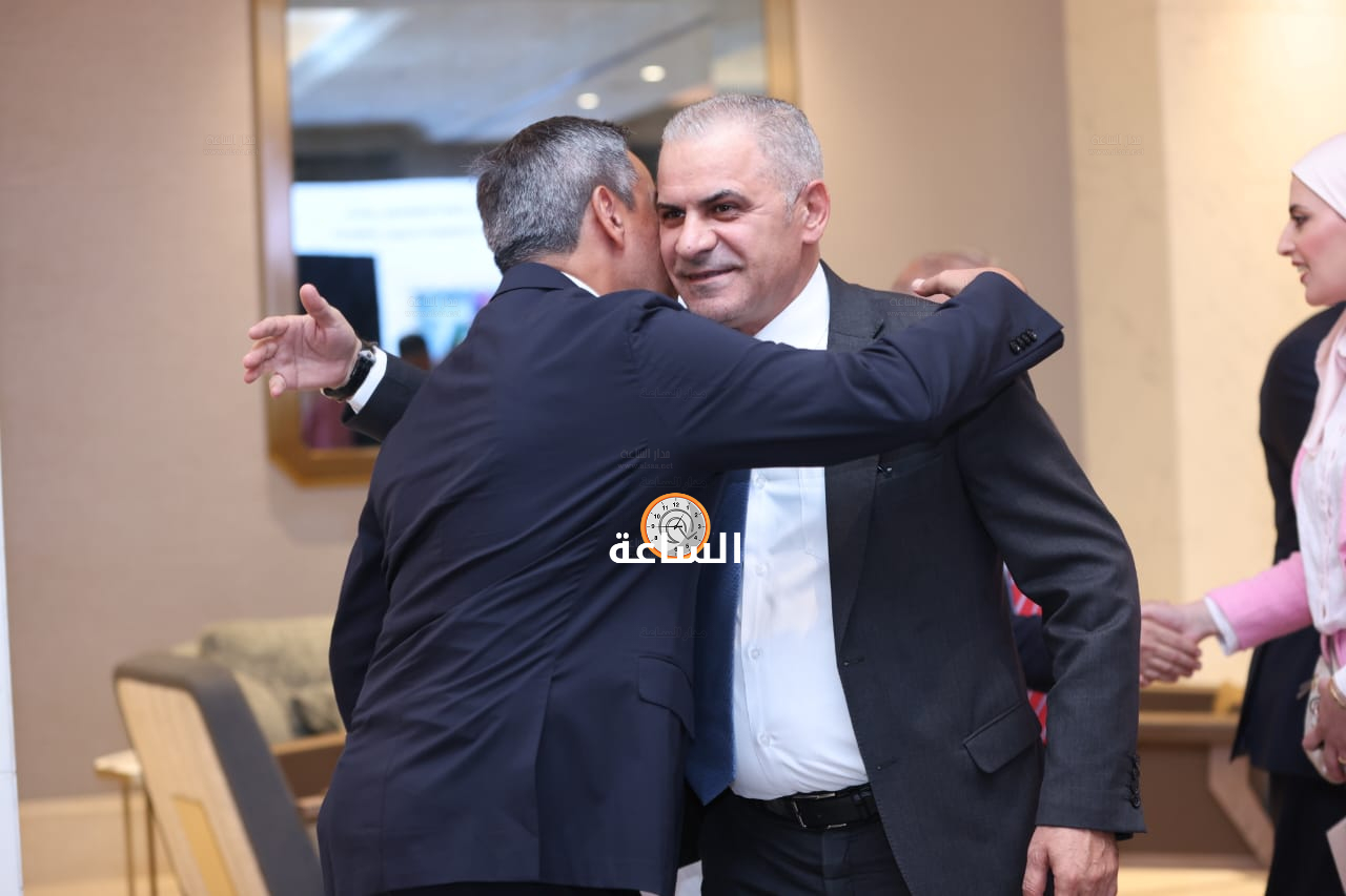 Madar Al-Saa Images 0.544082357890431