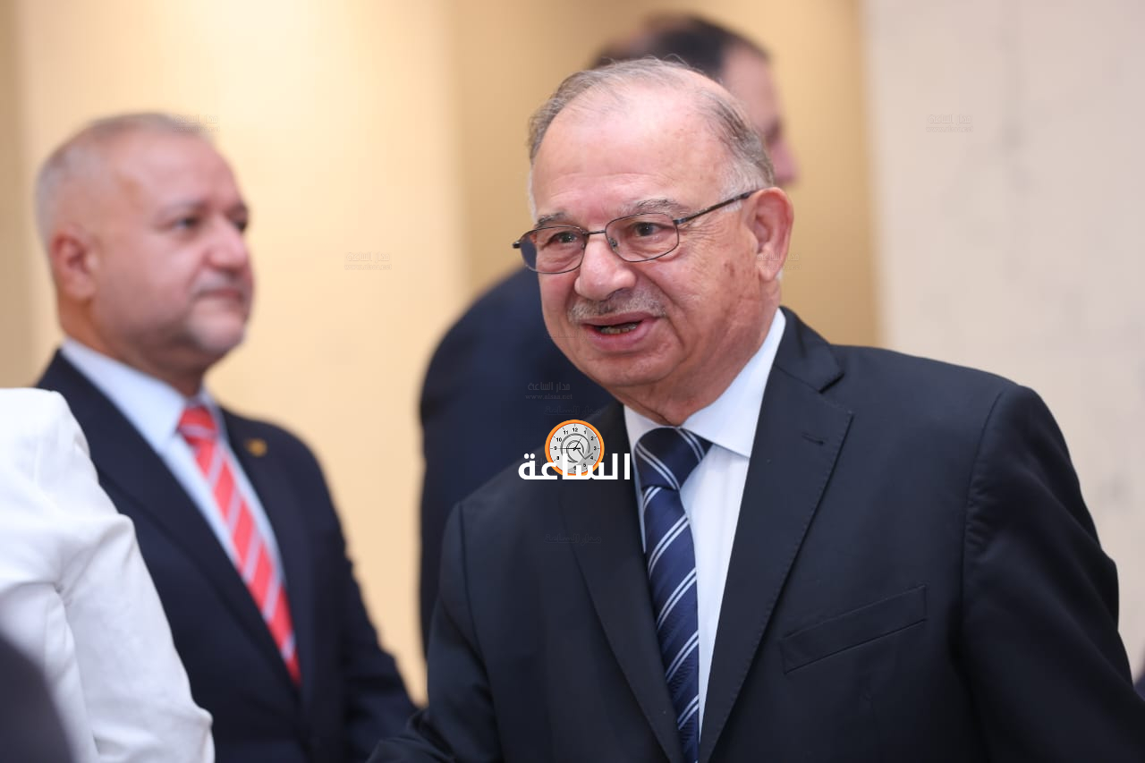 Madar Al-Saa Images 0.4866677377182971