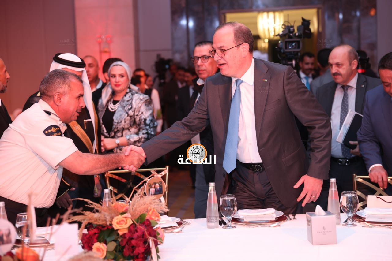 Madar Al-Saa Images 0.6493037571844413