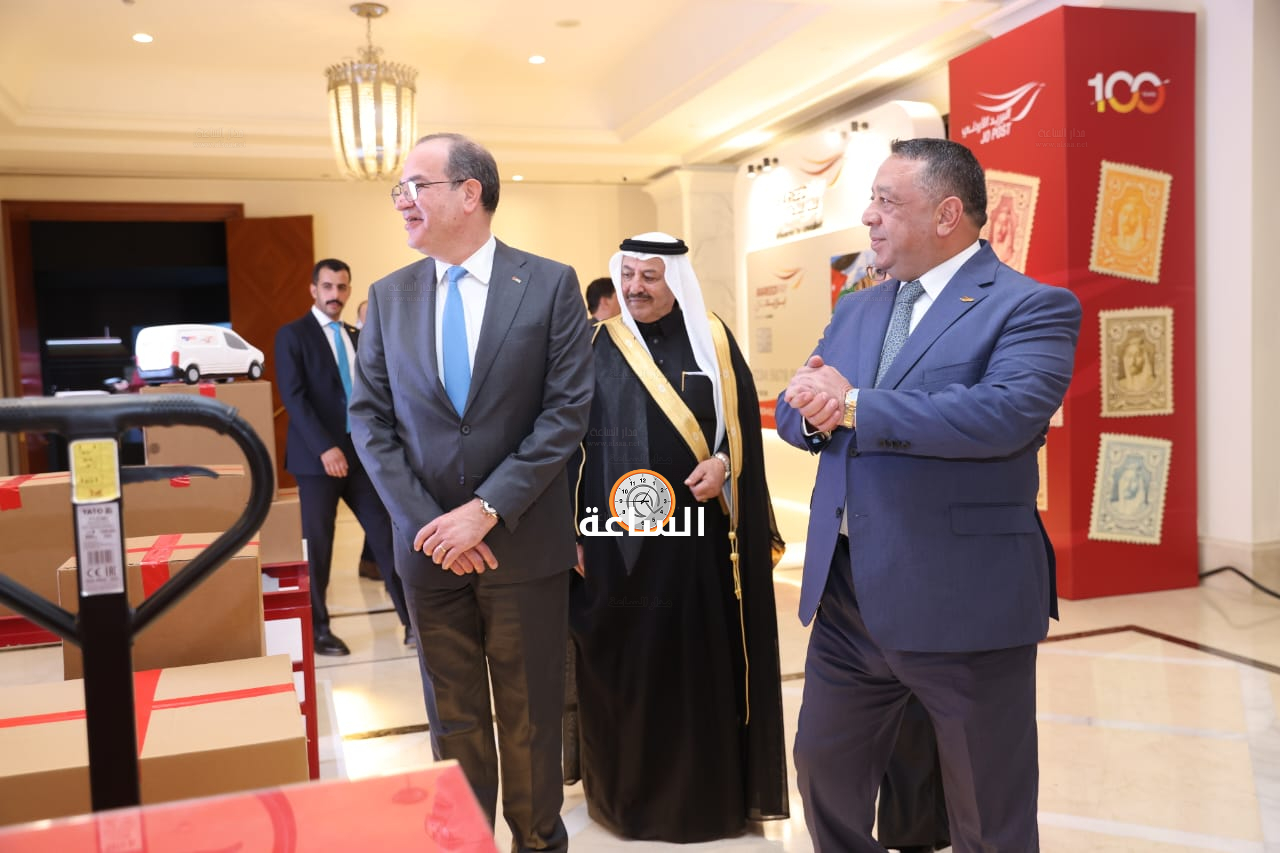 Madar Al-Saa Images 0.15528698993987433