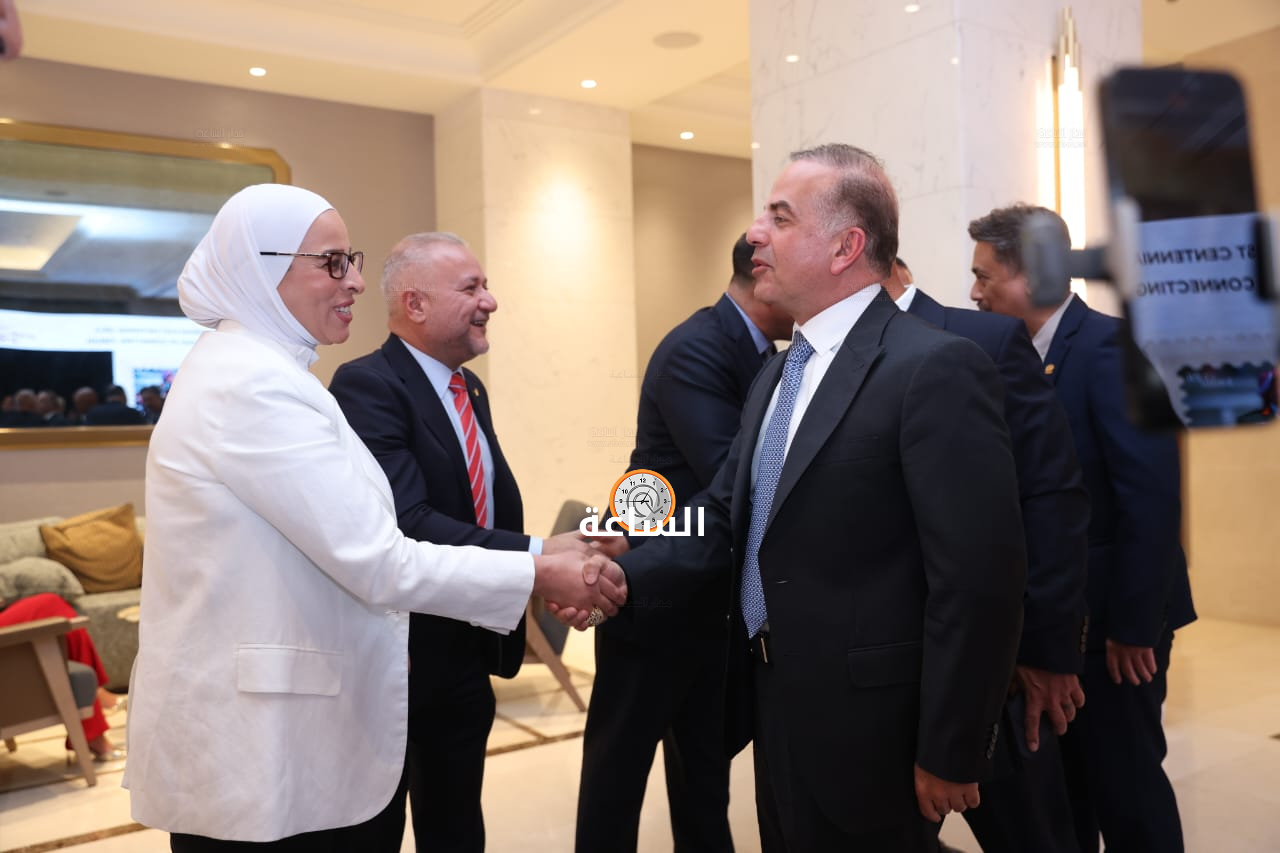 Madar Al-Saa Images 0.4121510563343893