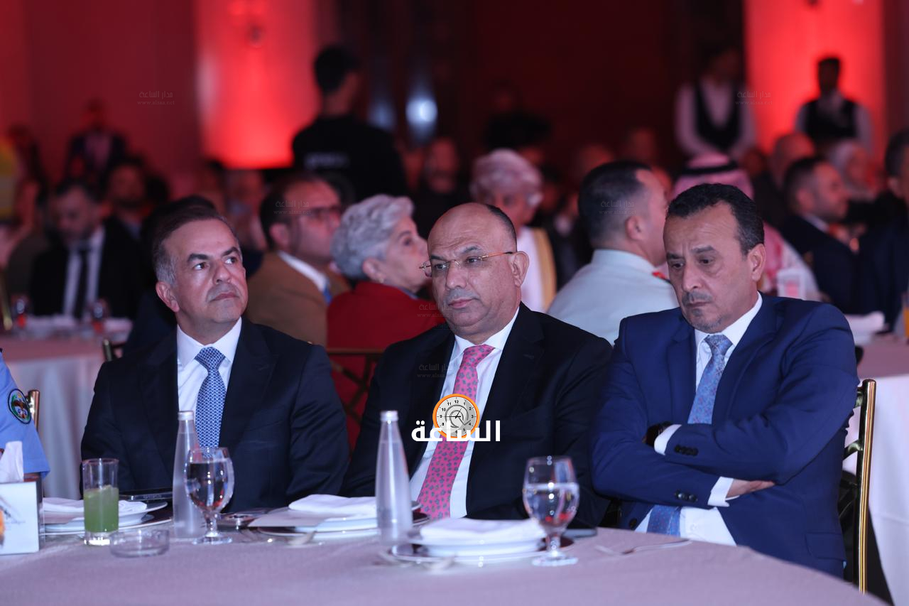 Madar Al-Saa Images 0.4798095759245673