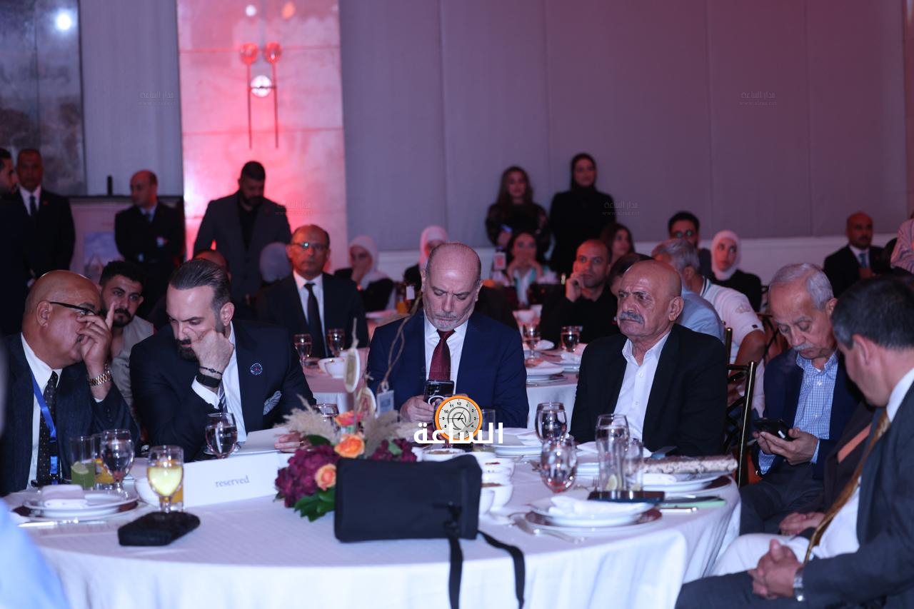 Madar Al-Saa Images 0.6851636630130448
