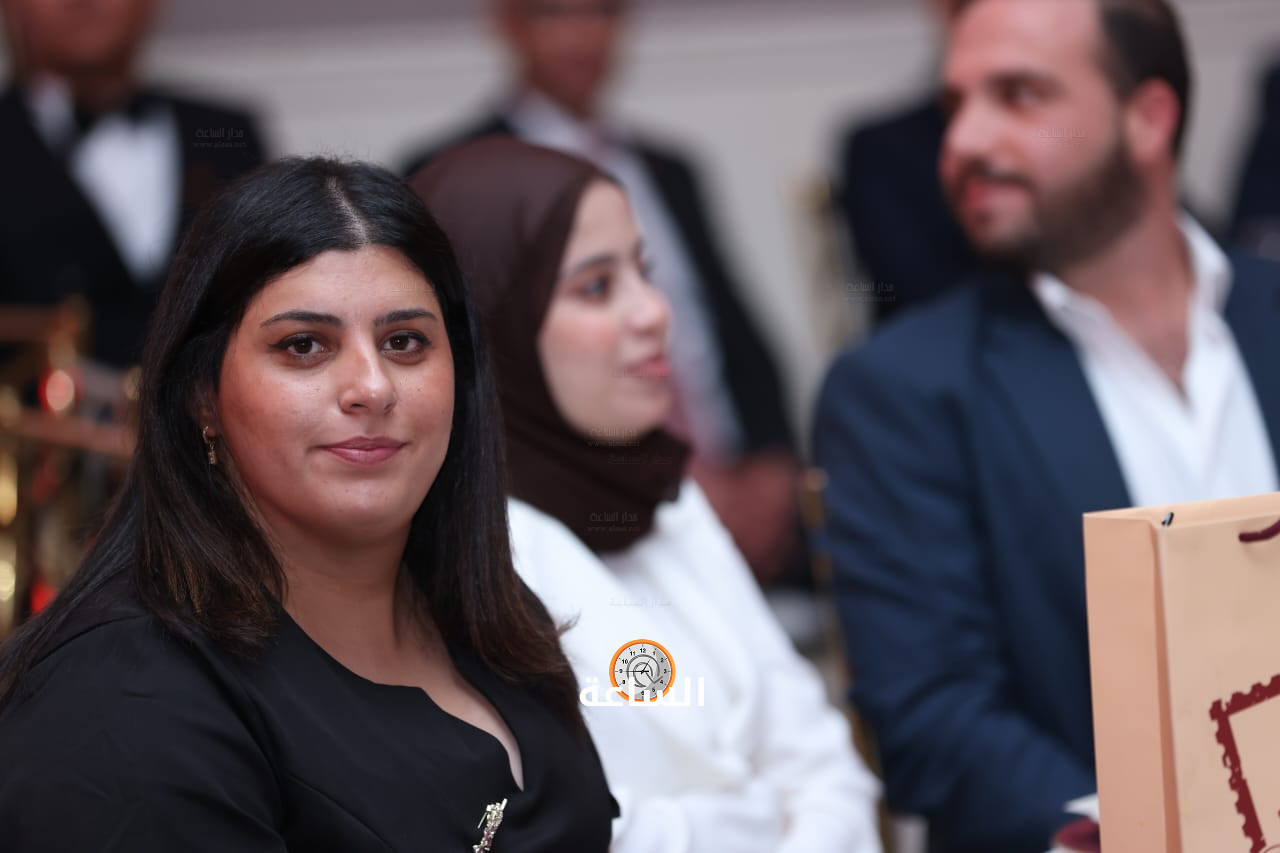 Madar Al-Saa Images 0.8829236485546047