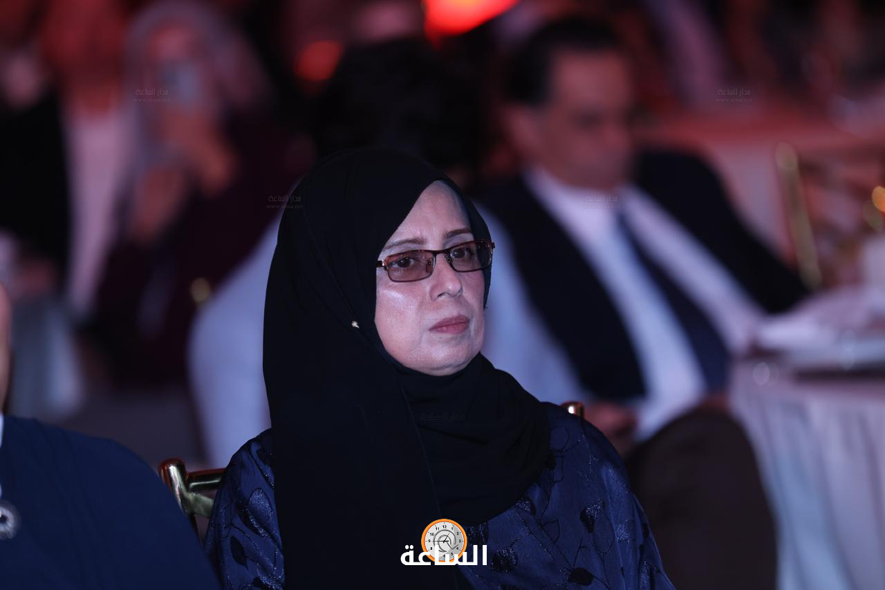 Madar Al-Saa Images 0.6194220686799391