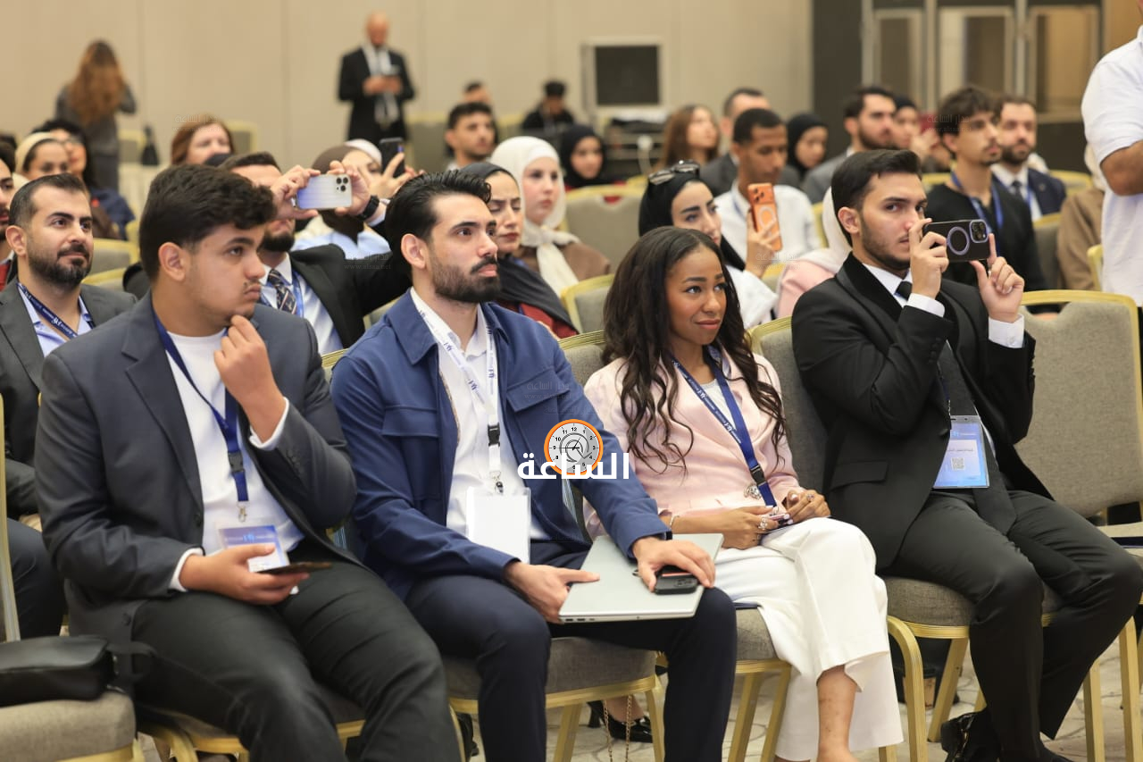 Madar Al-Saa Images 0.12769061468669374