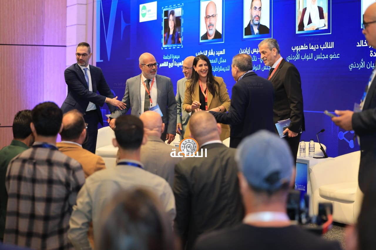 Madar Al-Saa Images 0.051348161842115325