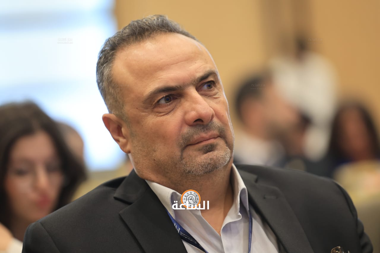Madar Al-Saa Images 0.7539160678203265