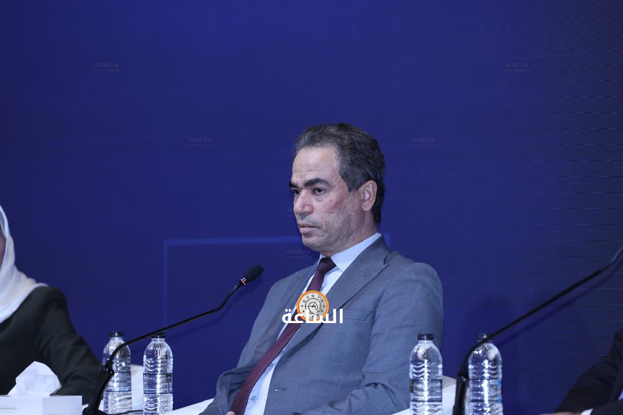 Madar Al-Saa Images 0.12352905043018725