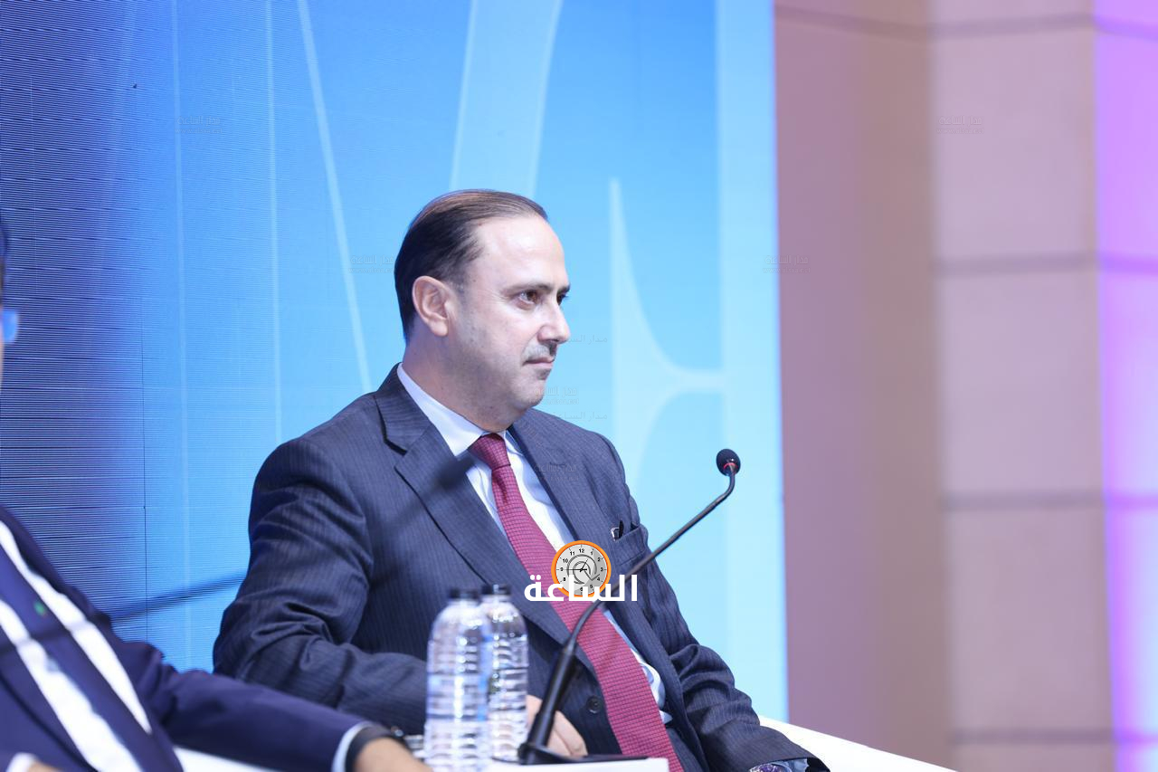 Madar Al-Saa Images 0.4335004472996892