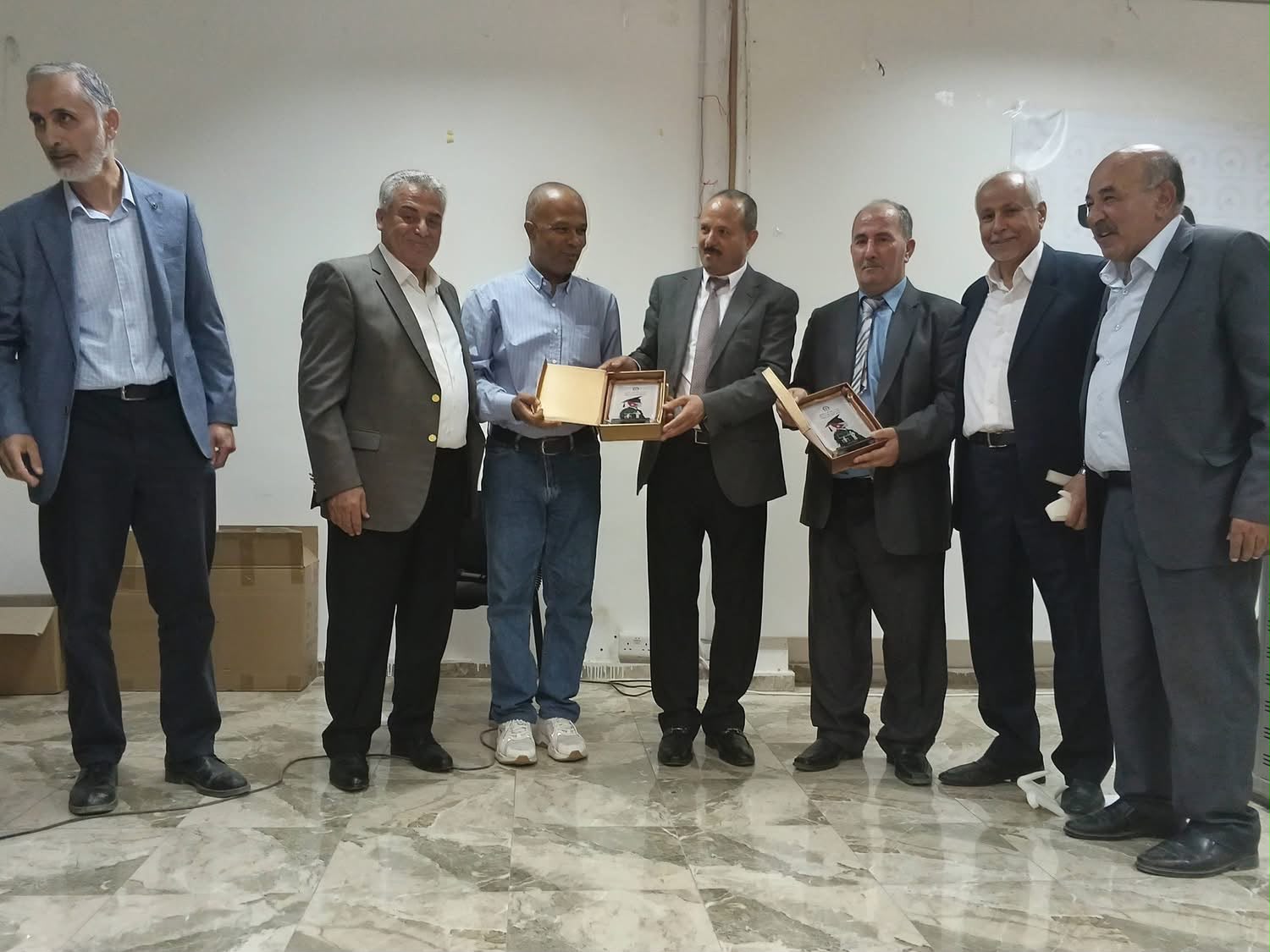 Madar Al-Saa Images 0.7968582855299807