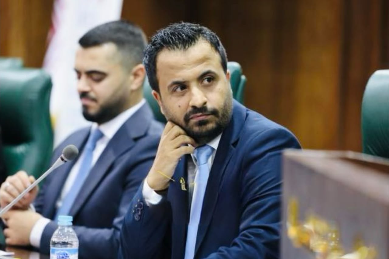 Madar Al-Saa Images 0.9258026230992367