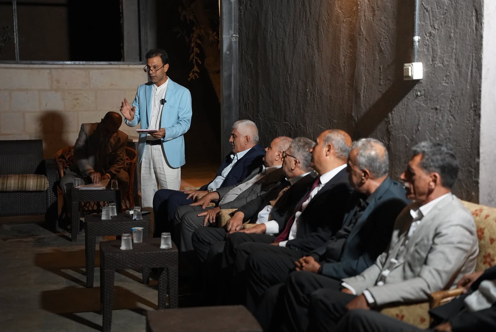 Madar Al-Saa Images 0.8420348813663528