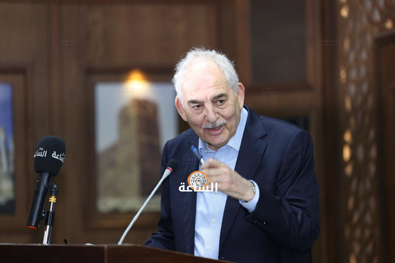 Madar Al-Saa Images 0.6905687243523266