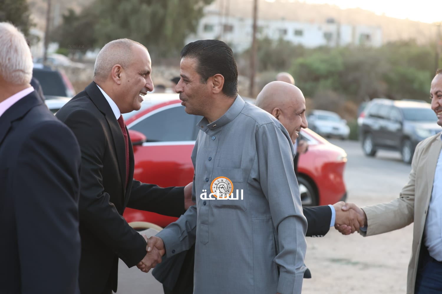 Madar Al-Saa Images 0.6410688840436762