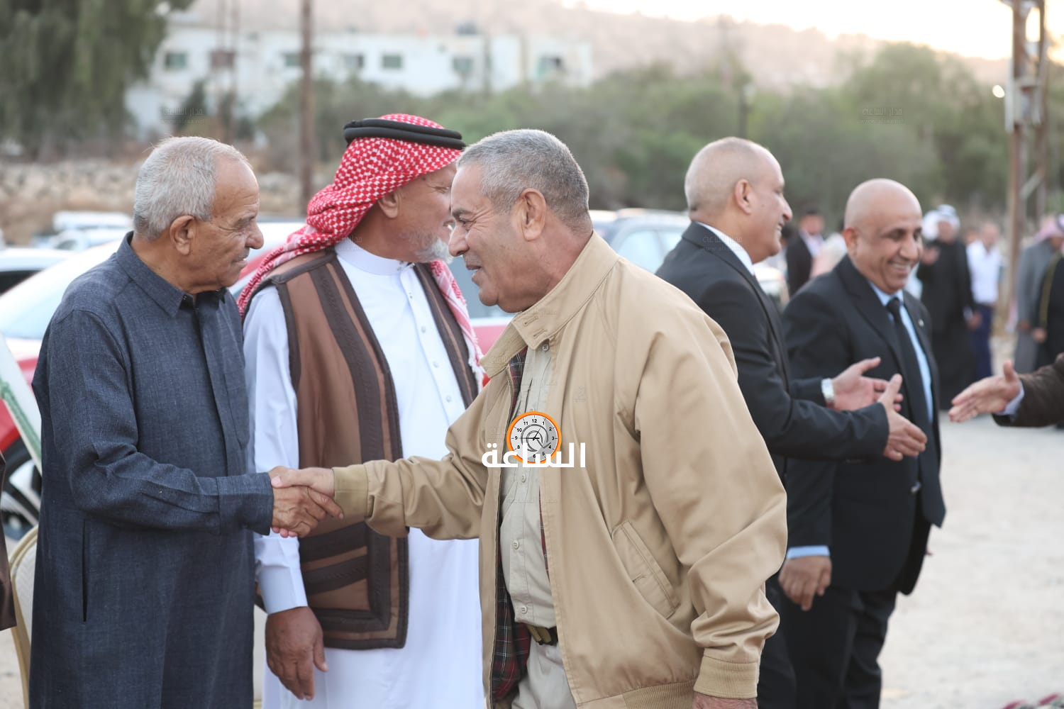Madar Al-Saa Images 0.5448355226326745