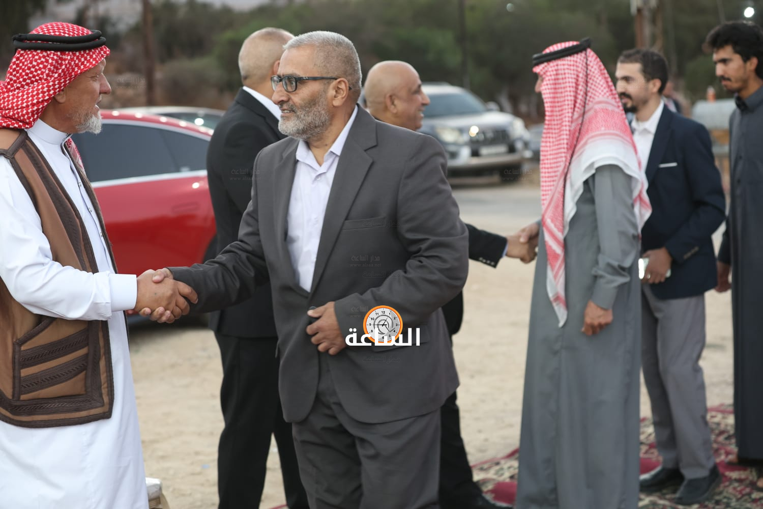 Madar Al-Saa Images 0.9295237521987381