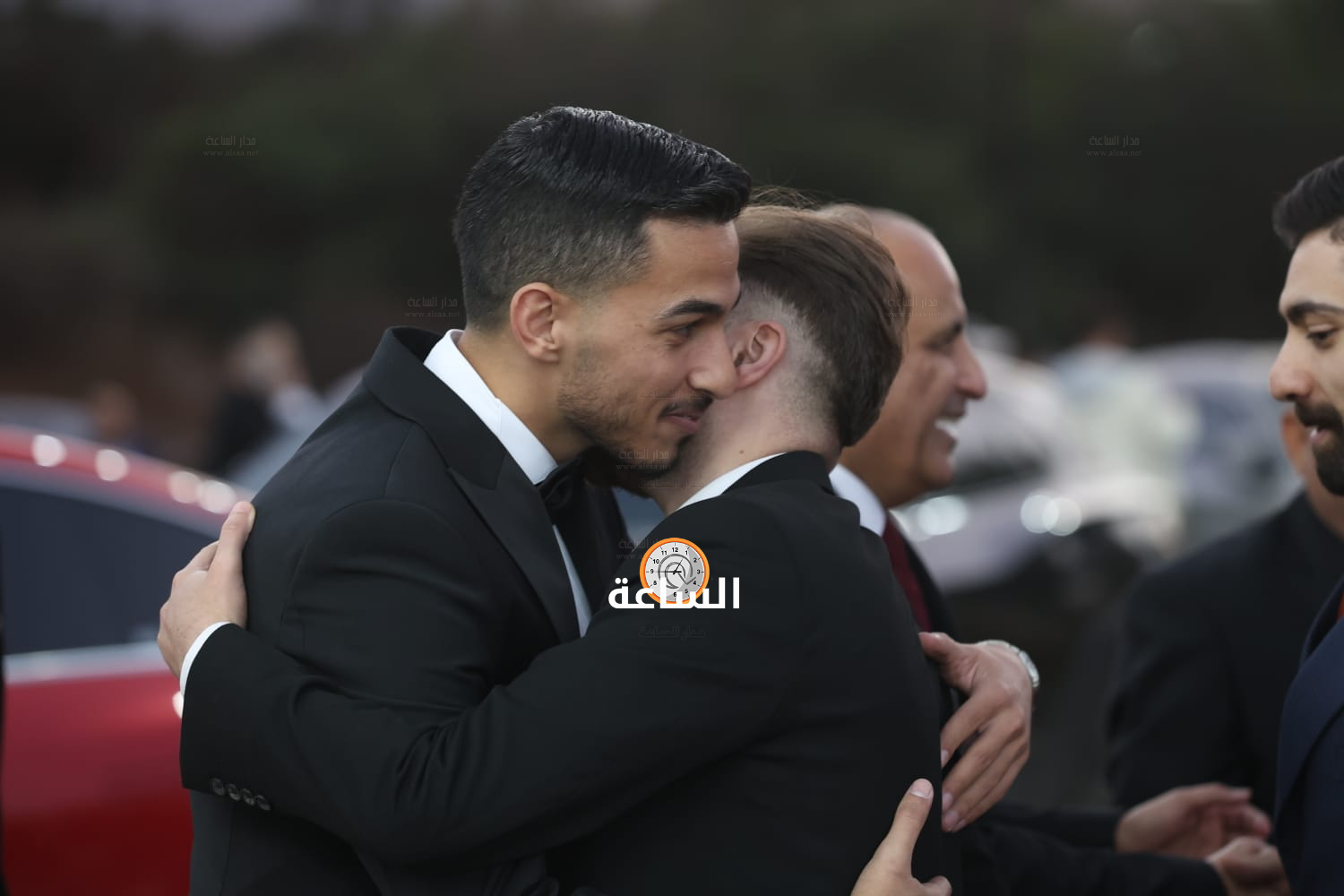 Madar Al-Saa Images 0.8575396161085974