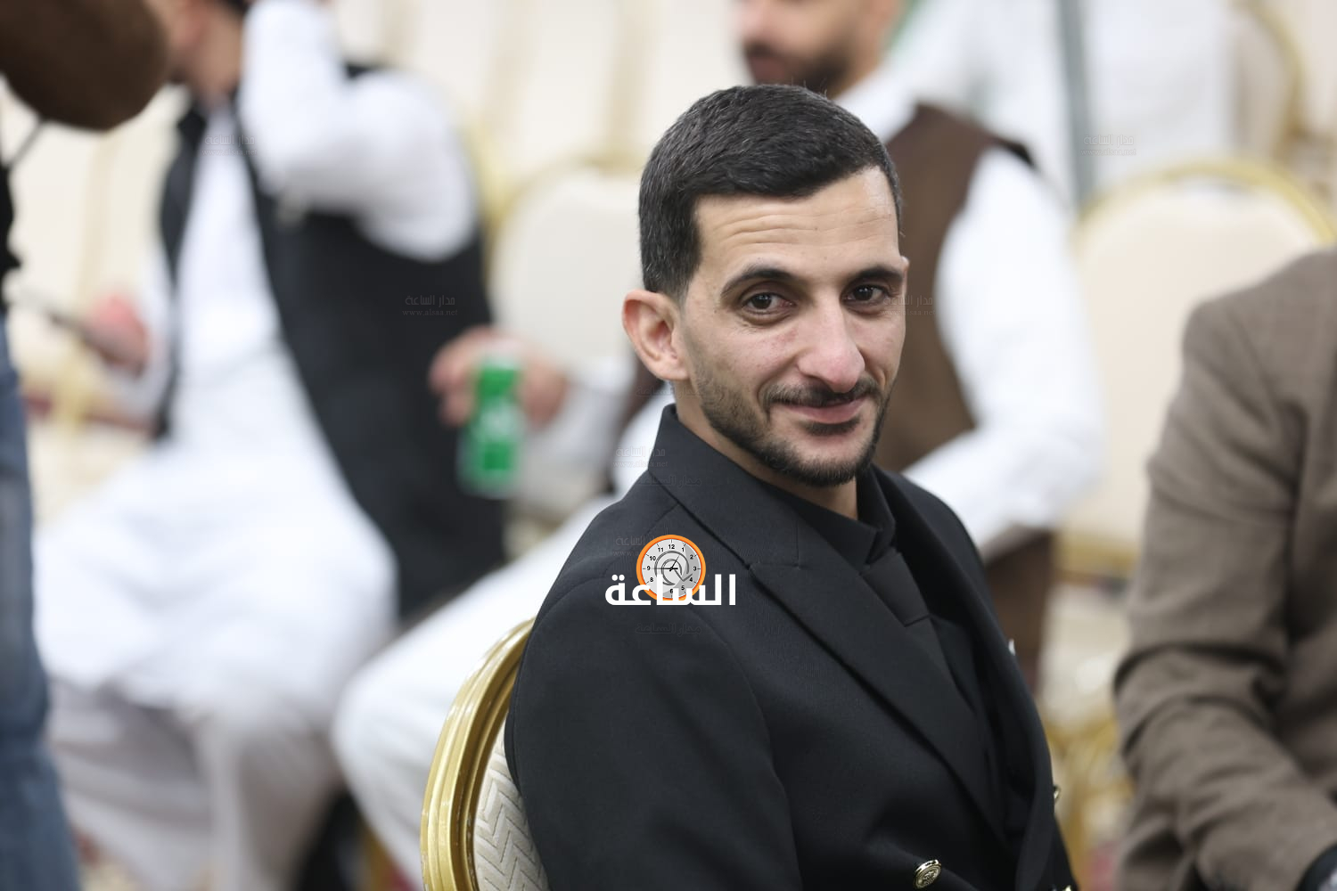 Madar Al-Saa Images 0.13845993305670123