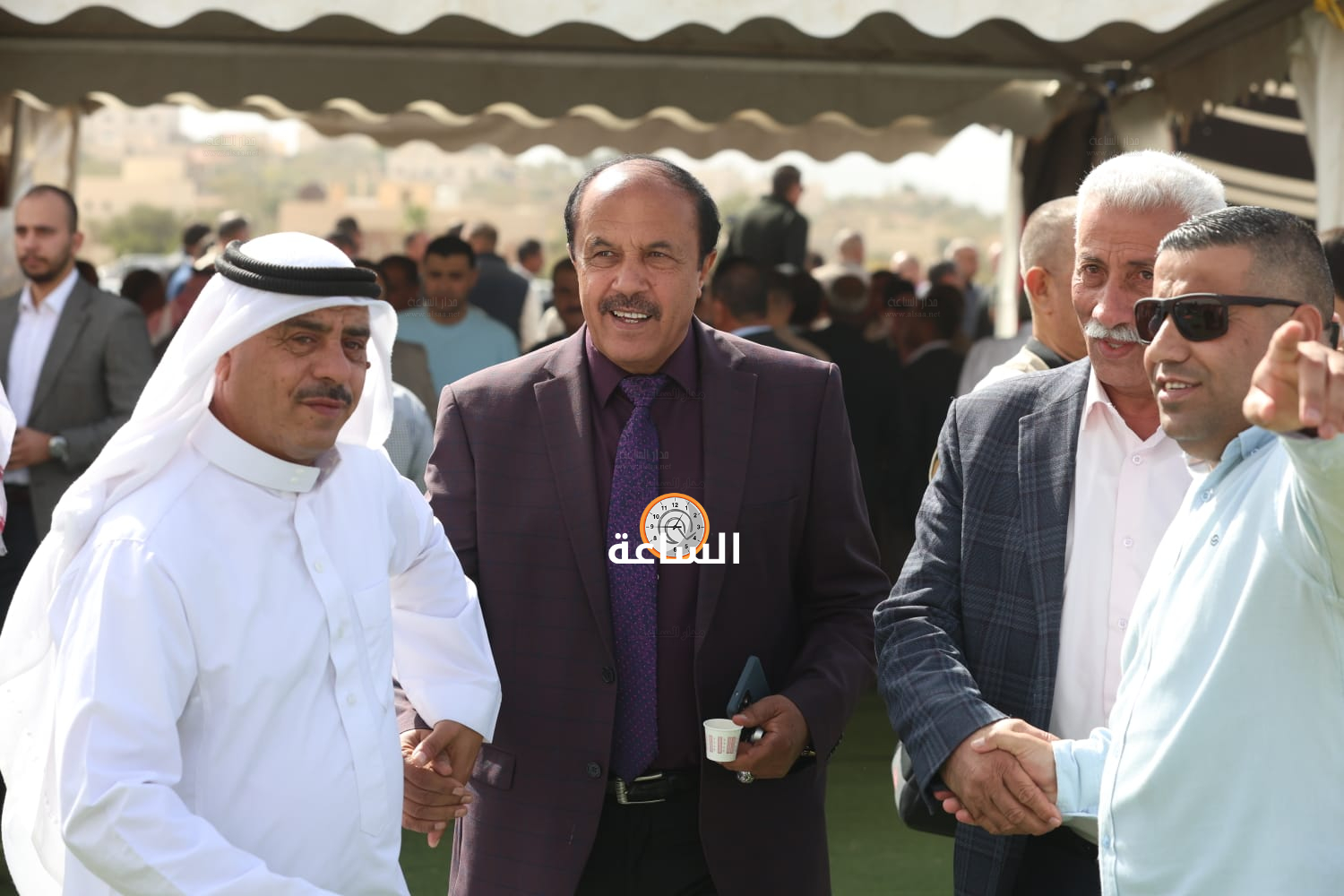 Madar Al-Saa Images 0.5123031776862726