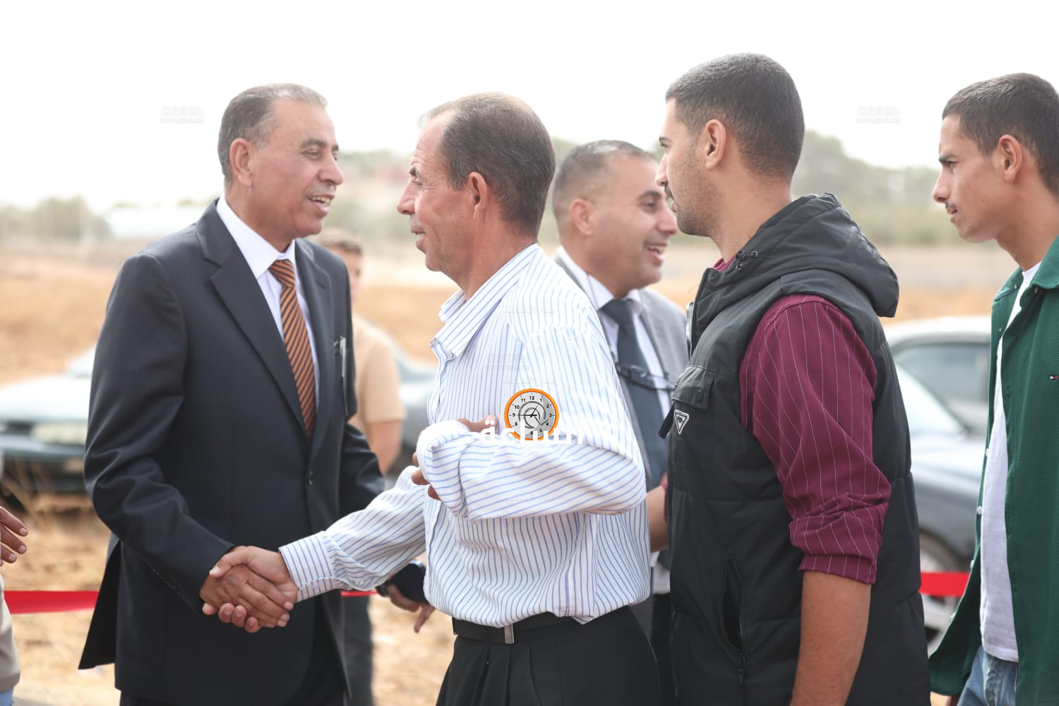 Madar Al-Saa Images 0.5556509338892344
