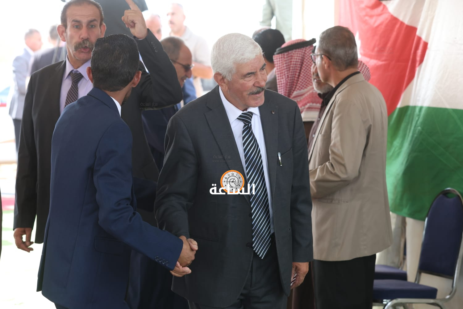 Madar Al-Saa Images 0.49261101923474926