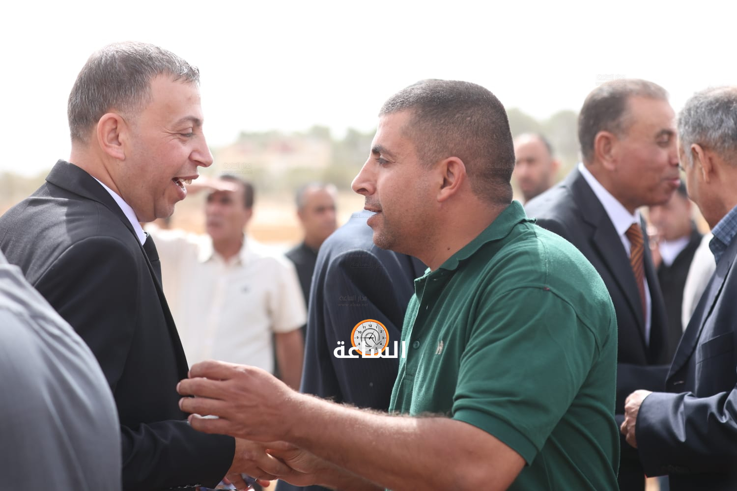 Madar Al-Saa Images 0.9601192639723962